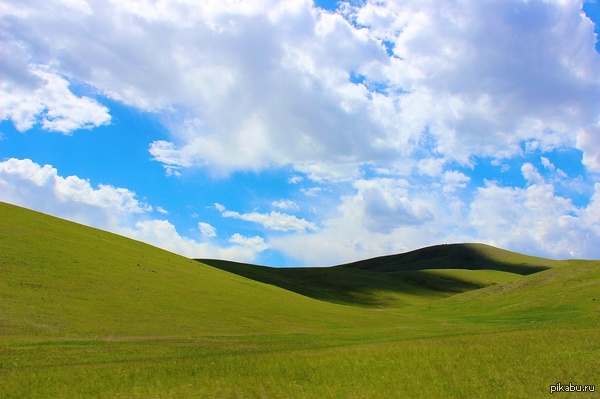 Был в Монголии и случайно сфотографировал Windows XP.  )   фото, Монголия, Windows XP, экранная заставка, не мое